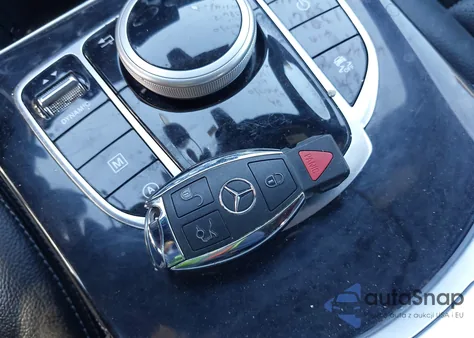 2017 Mercedes-Benz Glc 300 4Matic from USA, damaged, VIN WDC0G4KB0HF138612